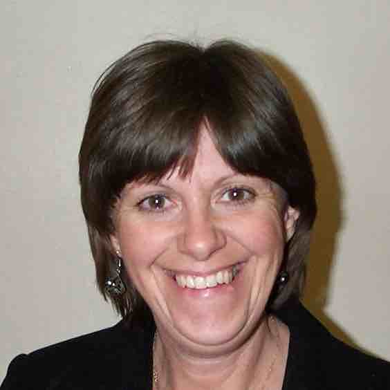 Linda Mayes